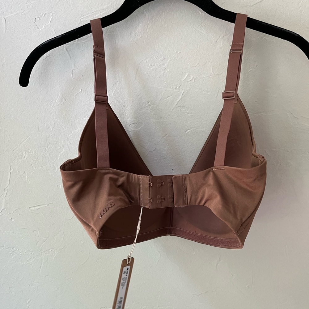 🤎SKIMS BODY T SHIRT LIGHTLY LINED BRA IN JASPER 34DDD - Picture 2 of 6